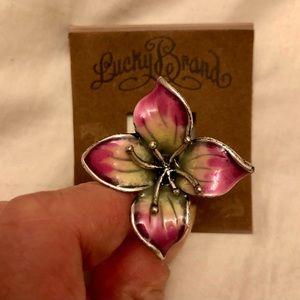 BRAND NEW: Lucky Brand Flower Ring